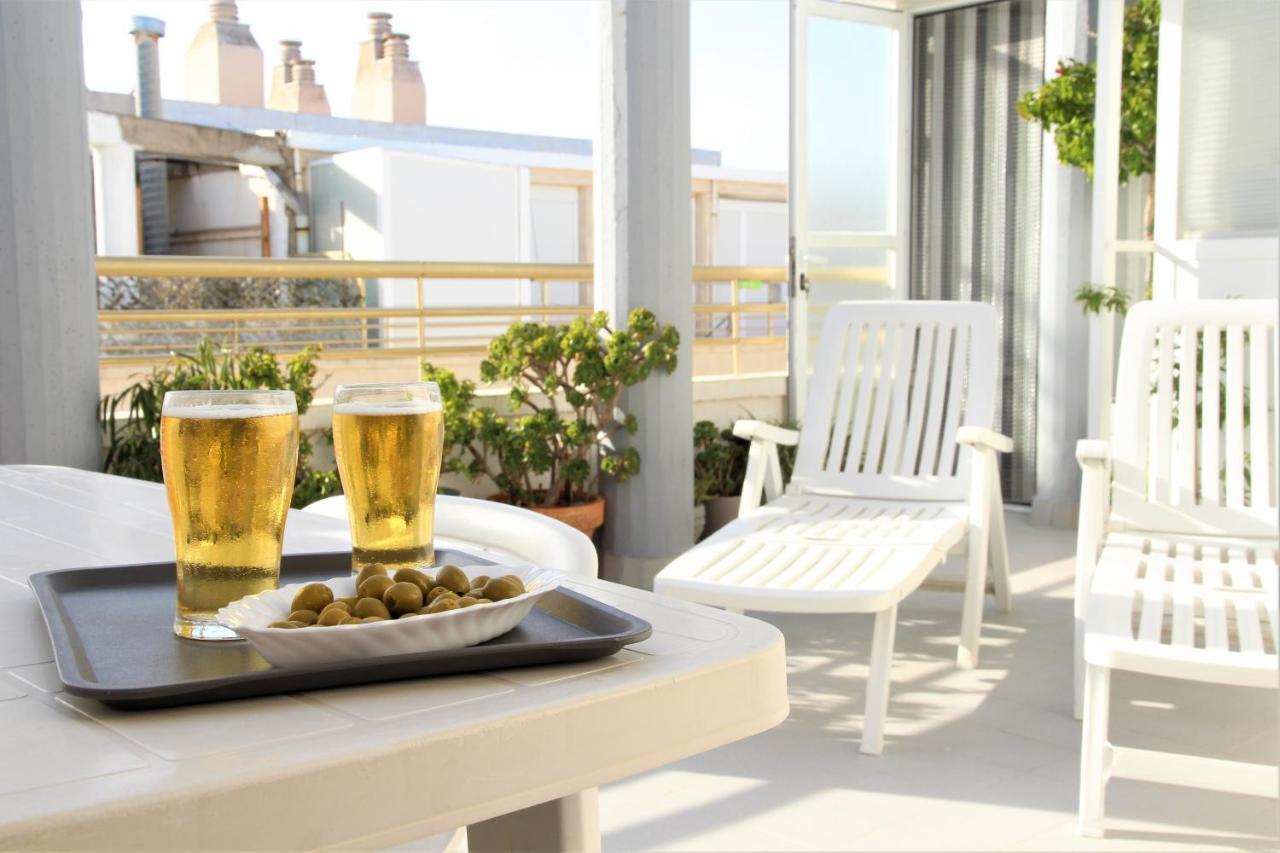 La Perla Apartment, Paradis Park, - Atico 1ª Linea - Solarium - Wifi - Piscina Apartment La Pineda