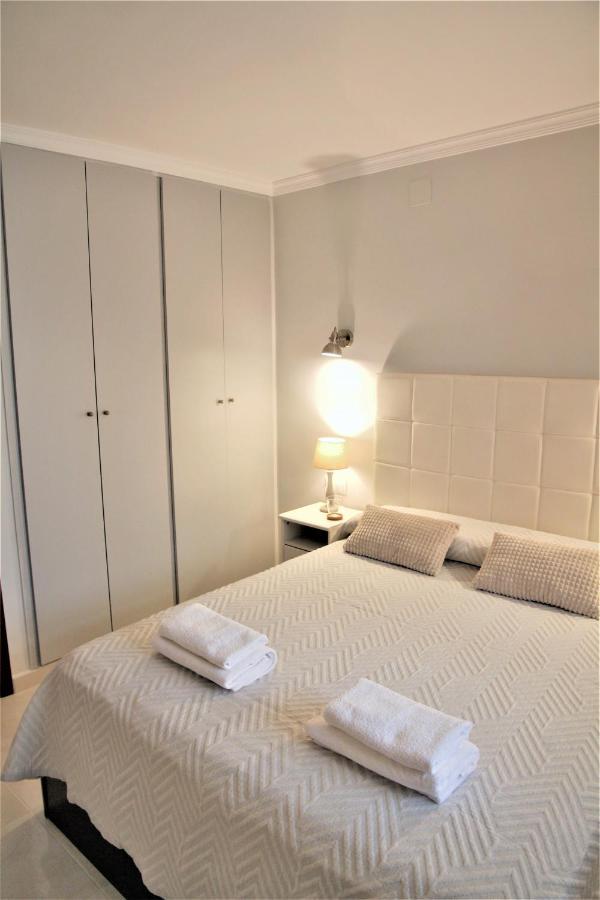 La Perla Apartment, Paradis Park, - Atico 1ª Linea - Solarium - Wifi - Piscina