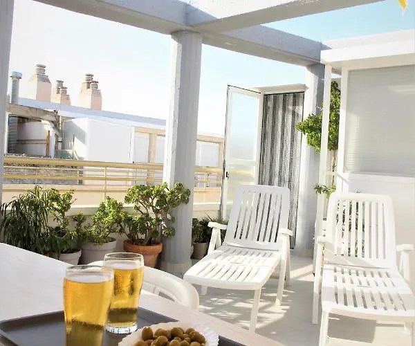 La Perla Apartment, Paradis Park, La Pineda - Atico 1ª Linea - Solarium - Wifi - Piscina